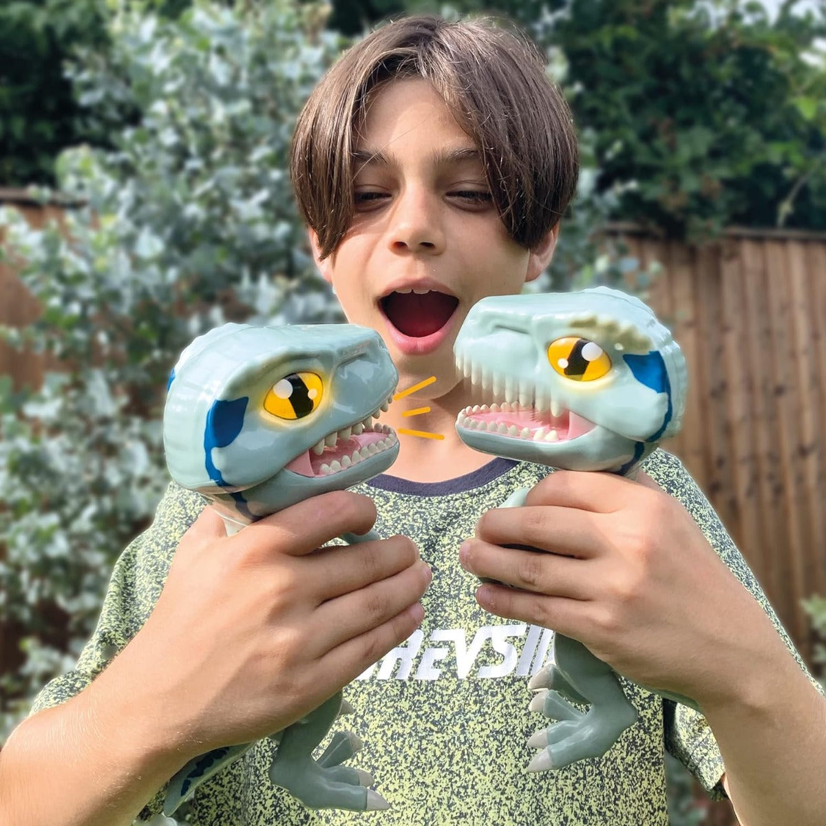 Jurassic World Dominion Trigger Chomper - Blue Dominion JUR-1034