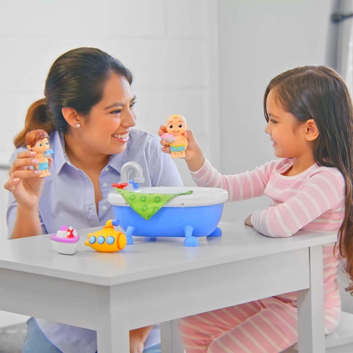 Cocomelon Musical Bathtub Playset CMW0028 - Colorland Toys