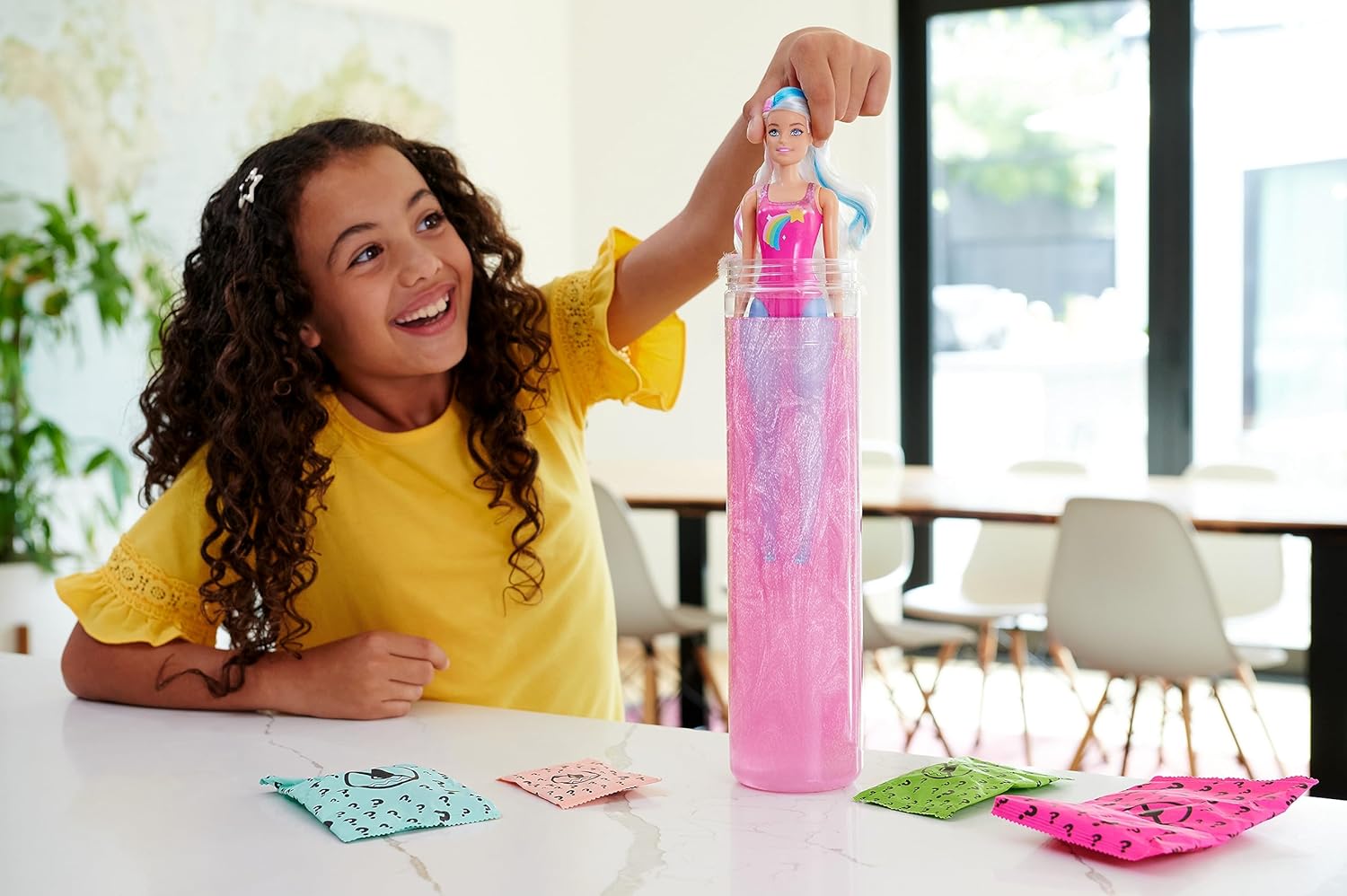 Barbie Color Reveal Rainbow Galaxy HJX61