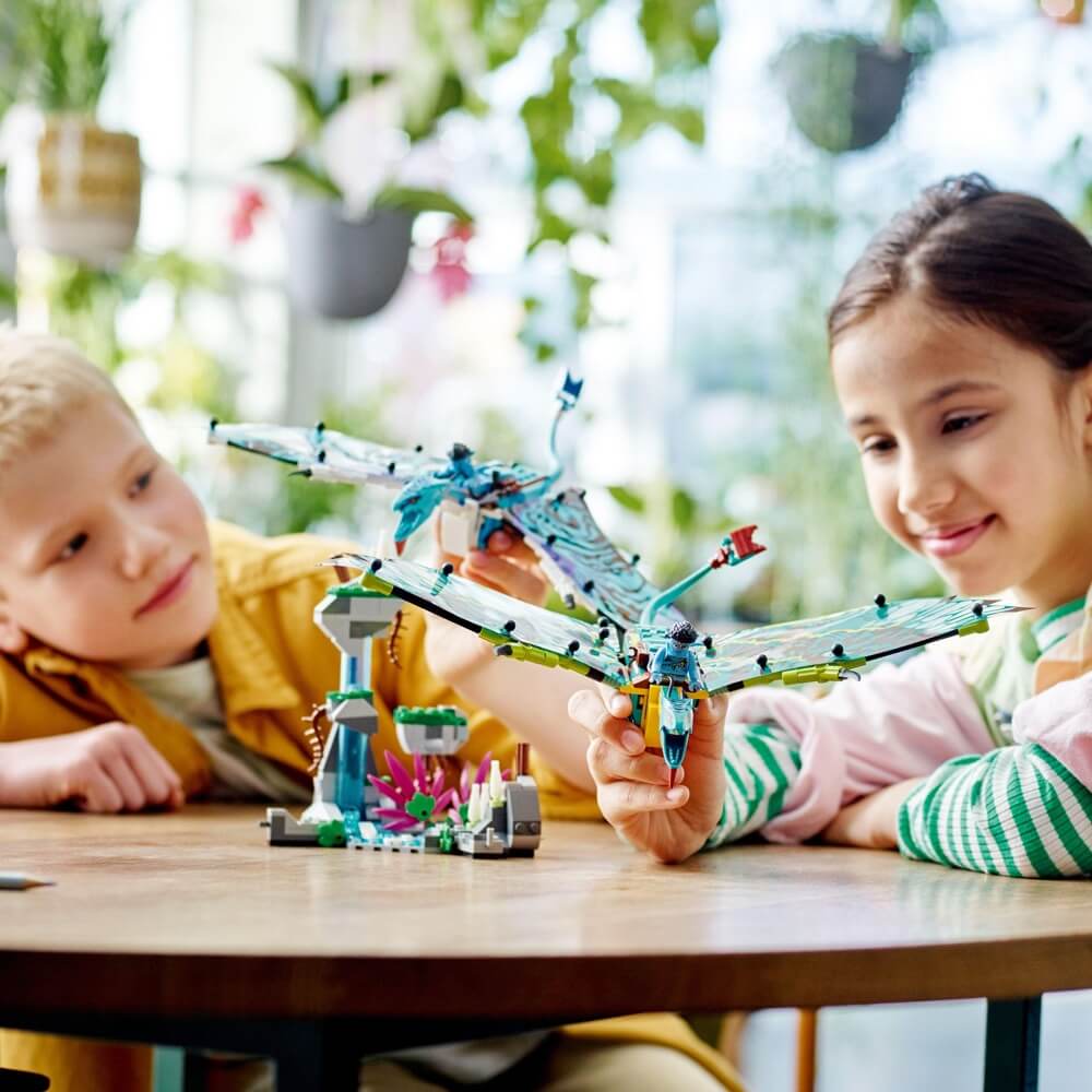 LEGO Avatar Jake & Neytiri’s First Banshee Flight 6332830/75572 - Colorland Toys