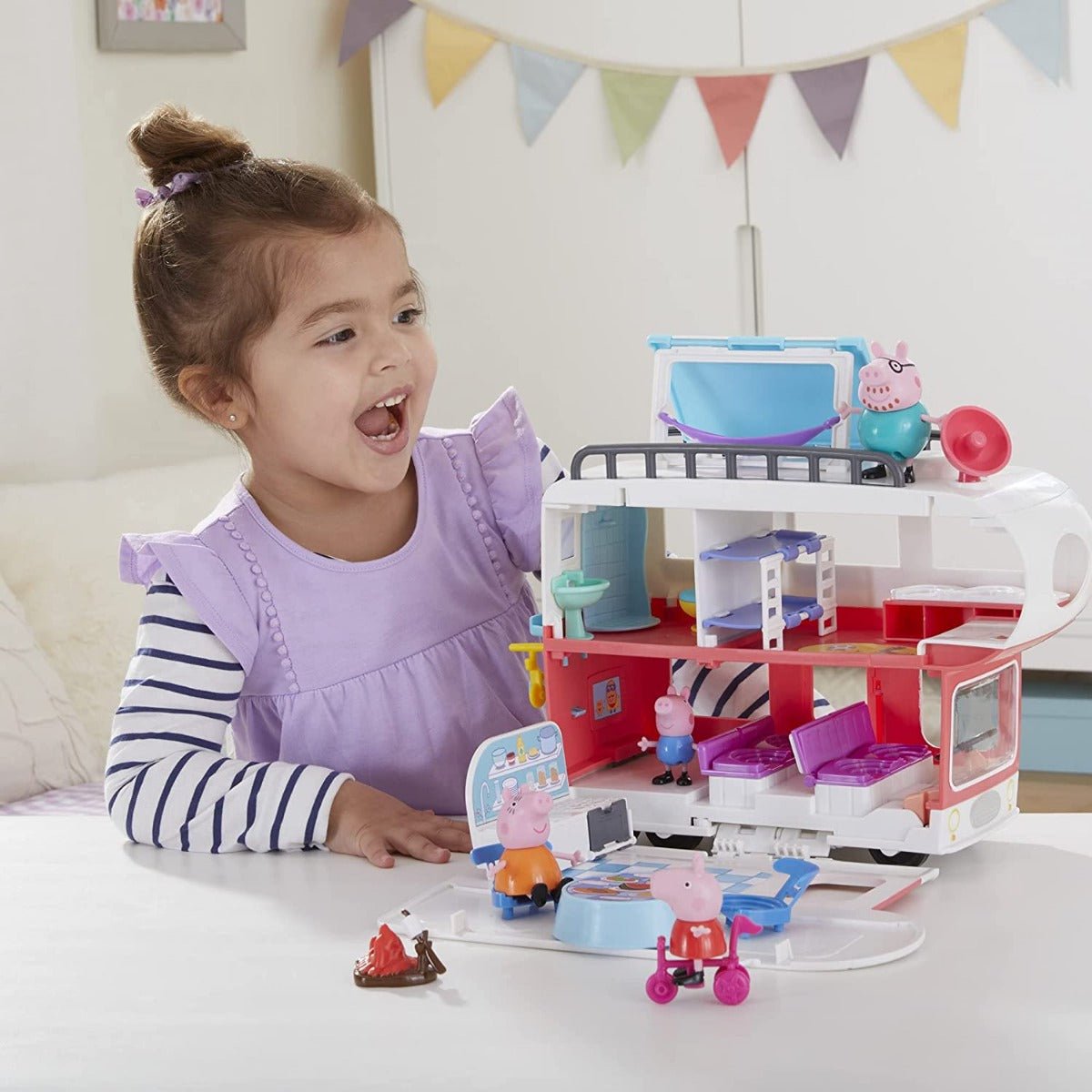 Peppa Pig Peppa's Family Motorhome F2182 - Colorland Toys