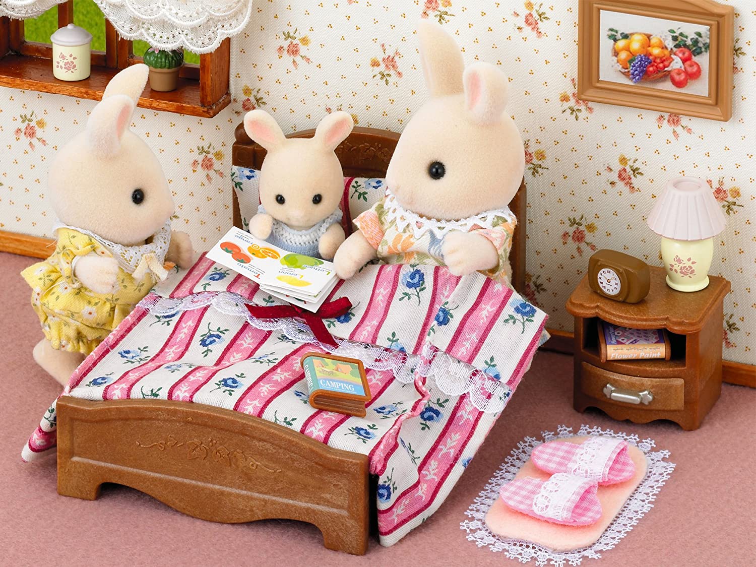 Sylvanian Families Double Bed 5019 - Colorland Toys